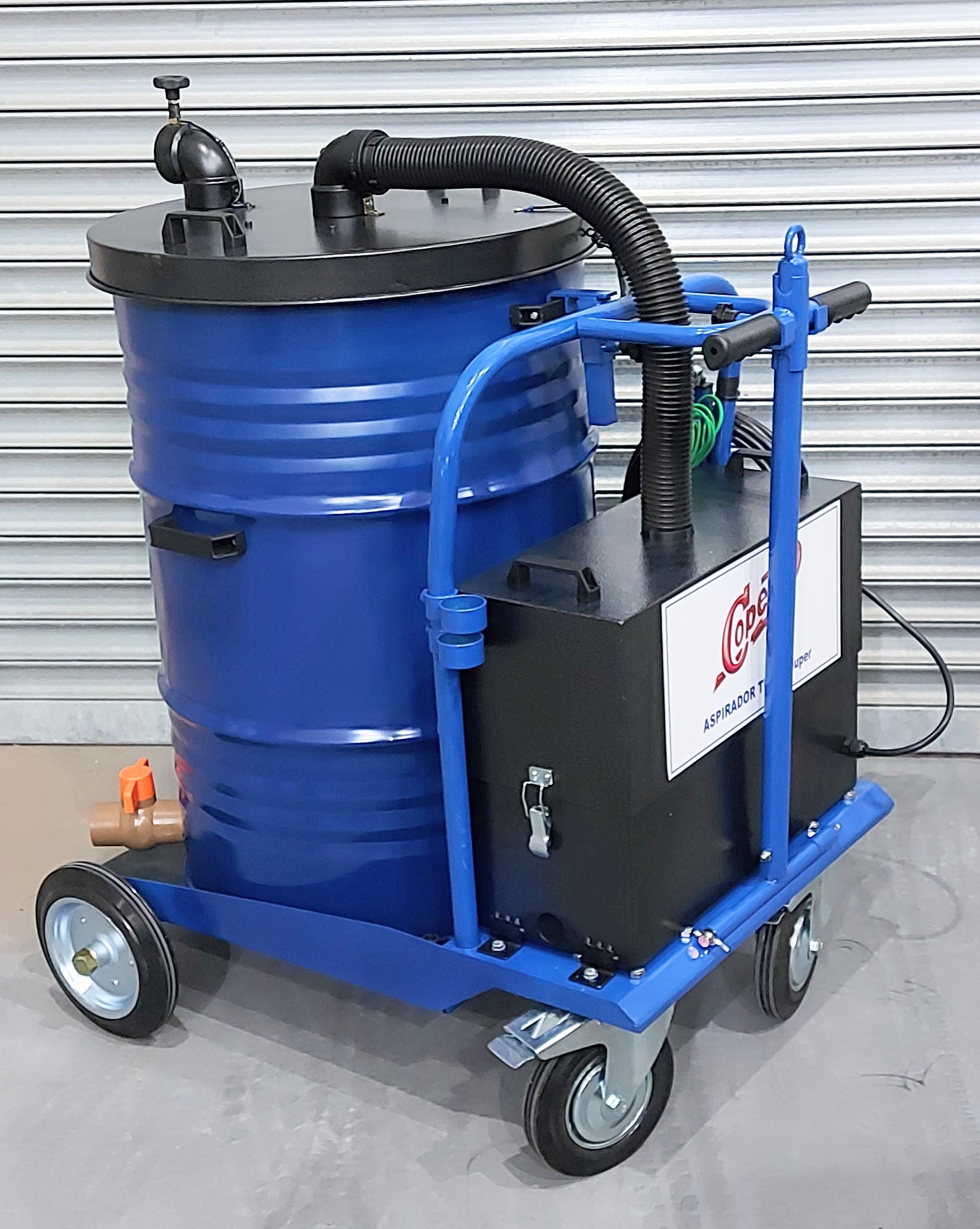 Aspirador industrial tb200.jpg